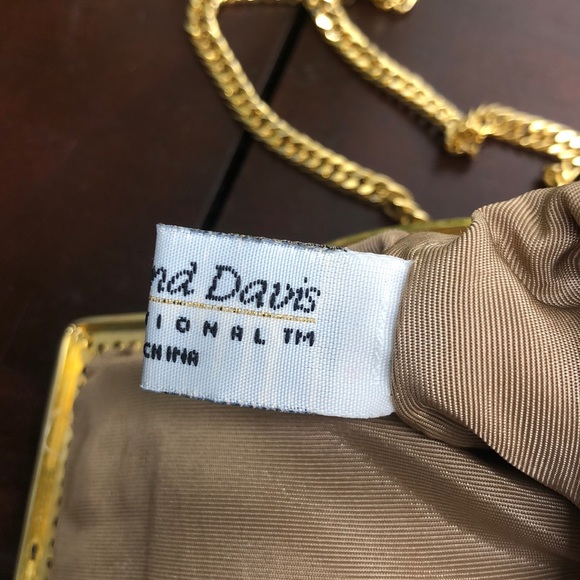 Whiting & Davis International Gold Tone Mesh Bag - Picture 12 of 12